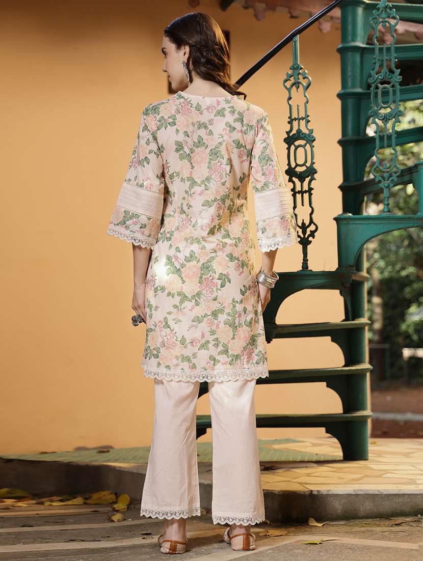 women floral three quarter sleeve kurta pant set - 22512951 -  Standard Image - 4