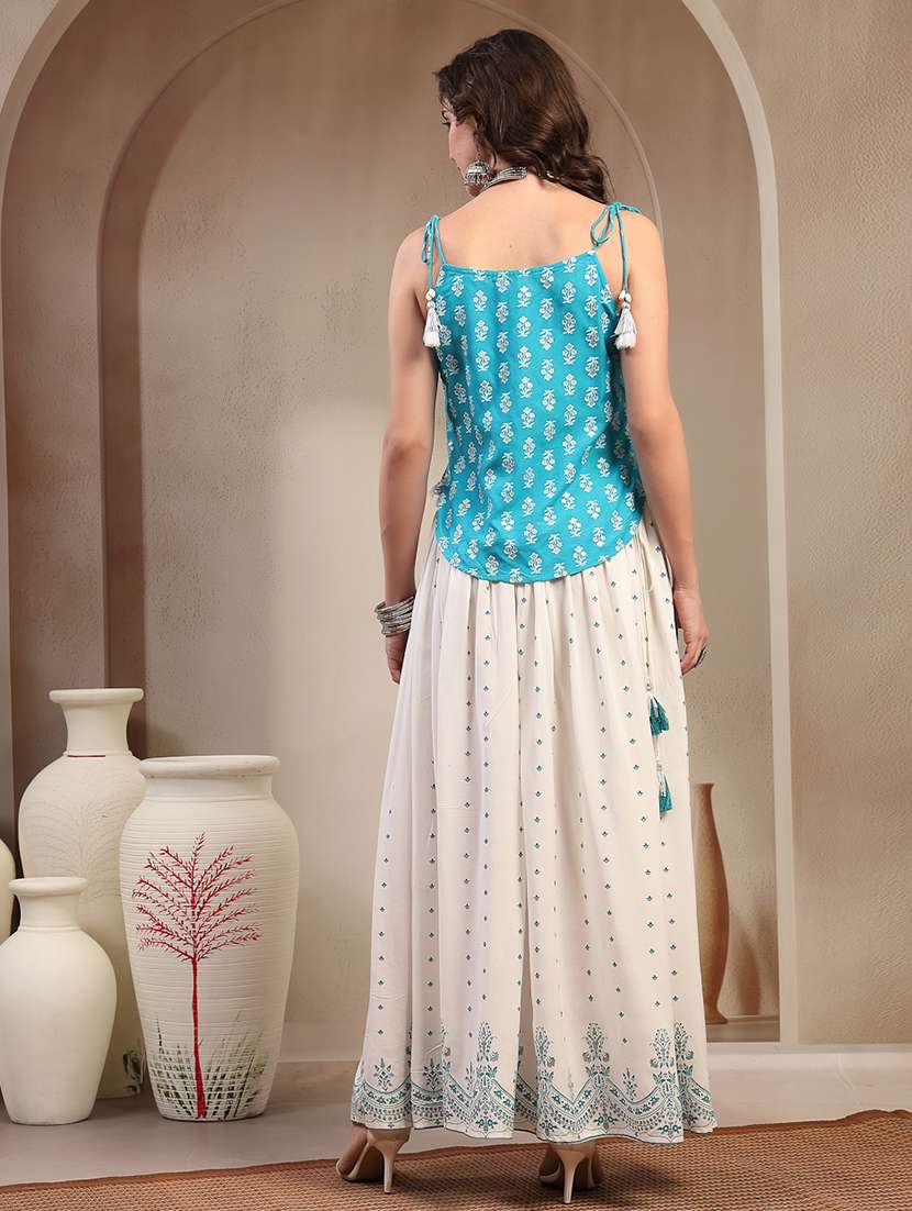 Women Printed Sleeveless Top And Skirt Set - 22512962 -  Standard Image - 4