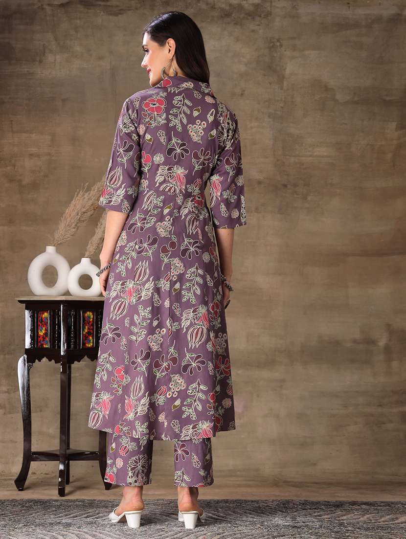 Women Printed Collared Kurta And Pant Set - 22513002 -  Standard Image - 4