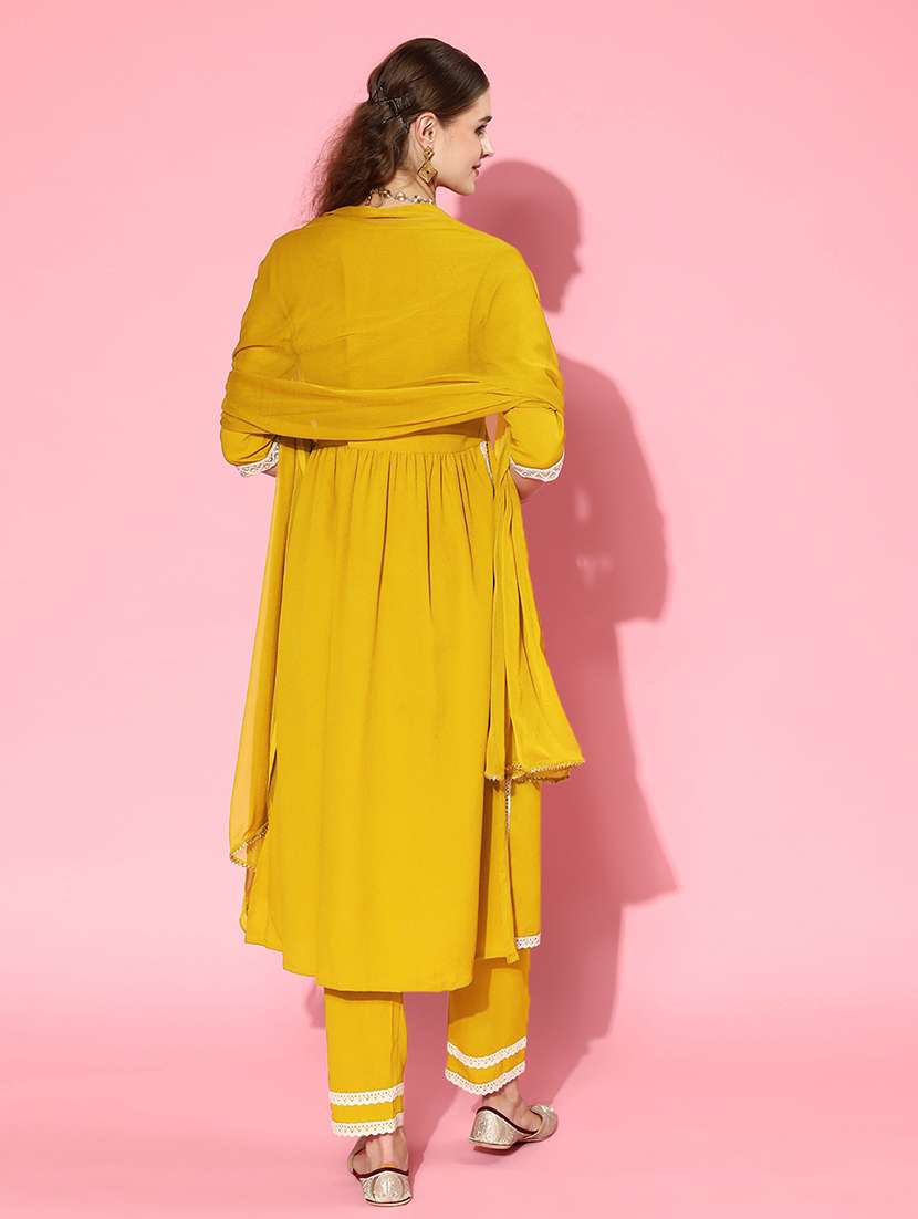 women solid v neck kurta and pant set with dupatta - 22513546 -  Standard Image - 4
