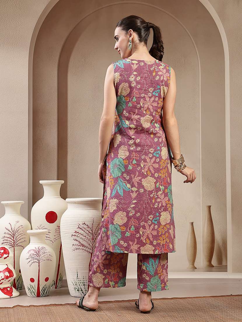 women printed sleeveless kurta and pant set - 22513686 -  Standard Image - 4