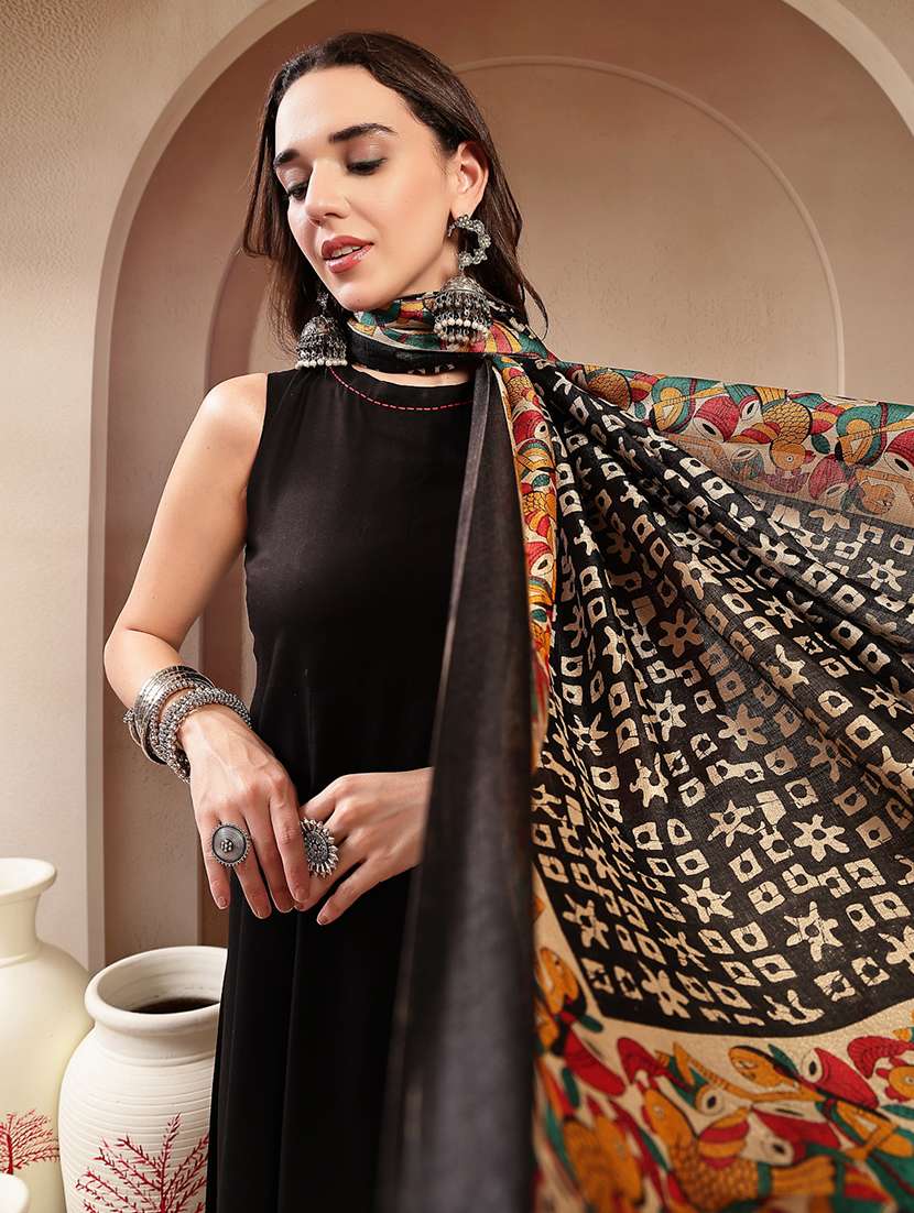 women printed sleeveless kurta and palazzo set with dupatta - 22513817 -  Standard Image - 1