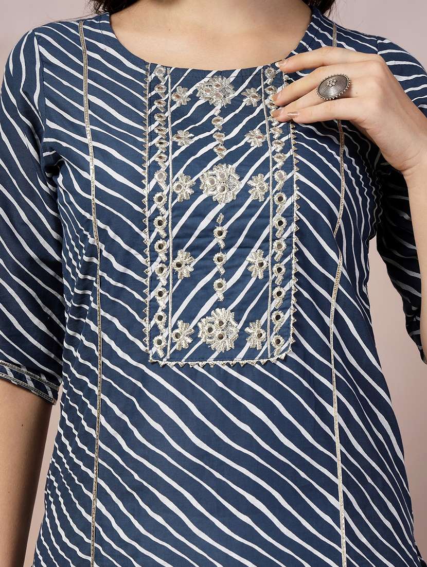 women printed round neck kurta and salwar set with dupatta - 22513827 -  Standard Image - 1