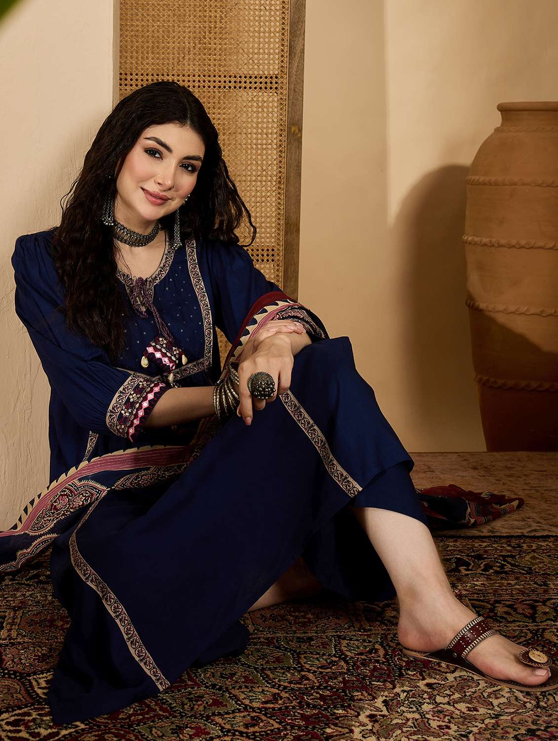 women embellished tie up neck kurta and pant set with dupatta - 22513847 -  Standard Image - 4