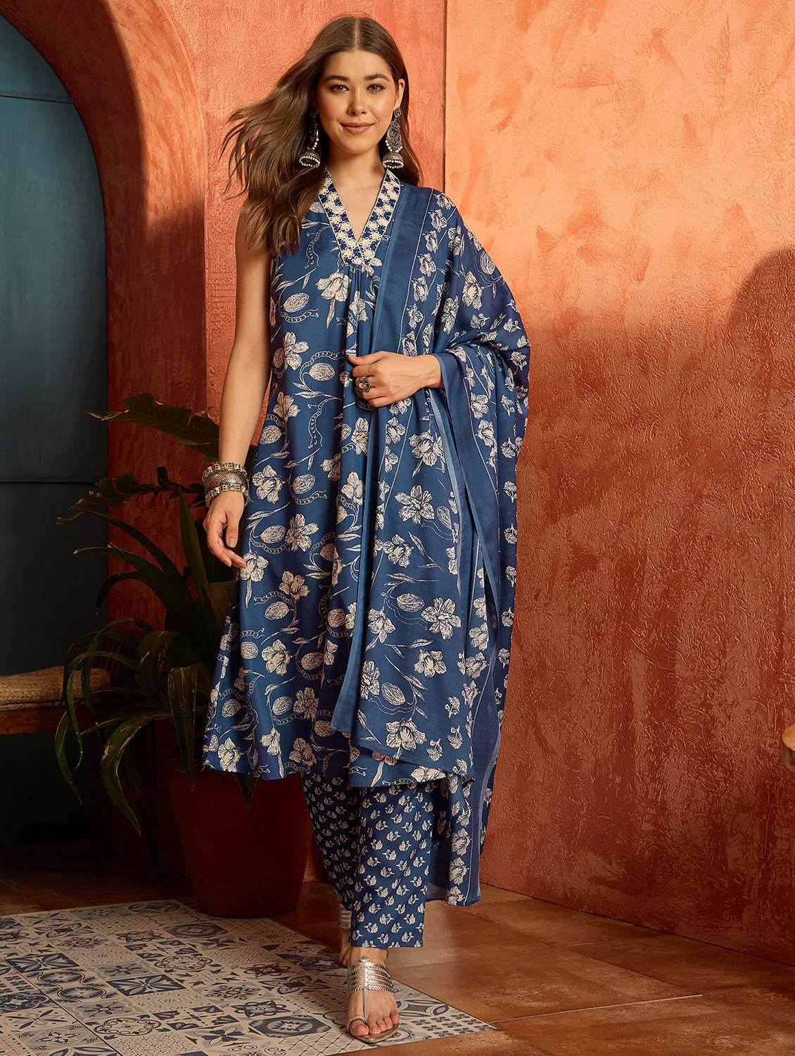 women printed v neck kurta and pant set with dupatta