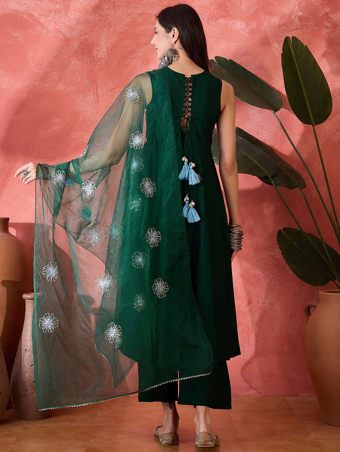 women solid with work round neck kurta and palazzo set with dupatta - 22513883 -  Standard Image - 4
