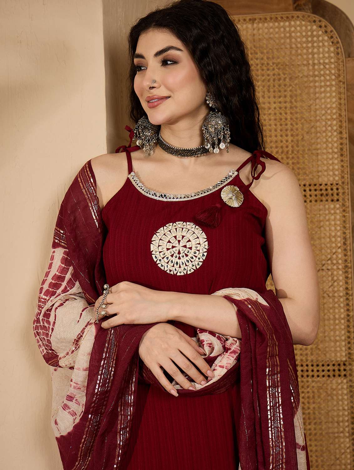 women embroidered sleeveless kurta and pant set with dupatta - 22513917 -  Standard Image - 1