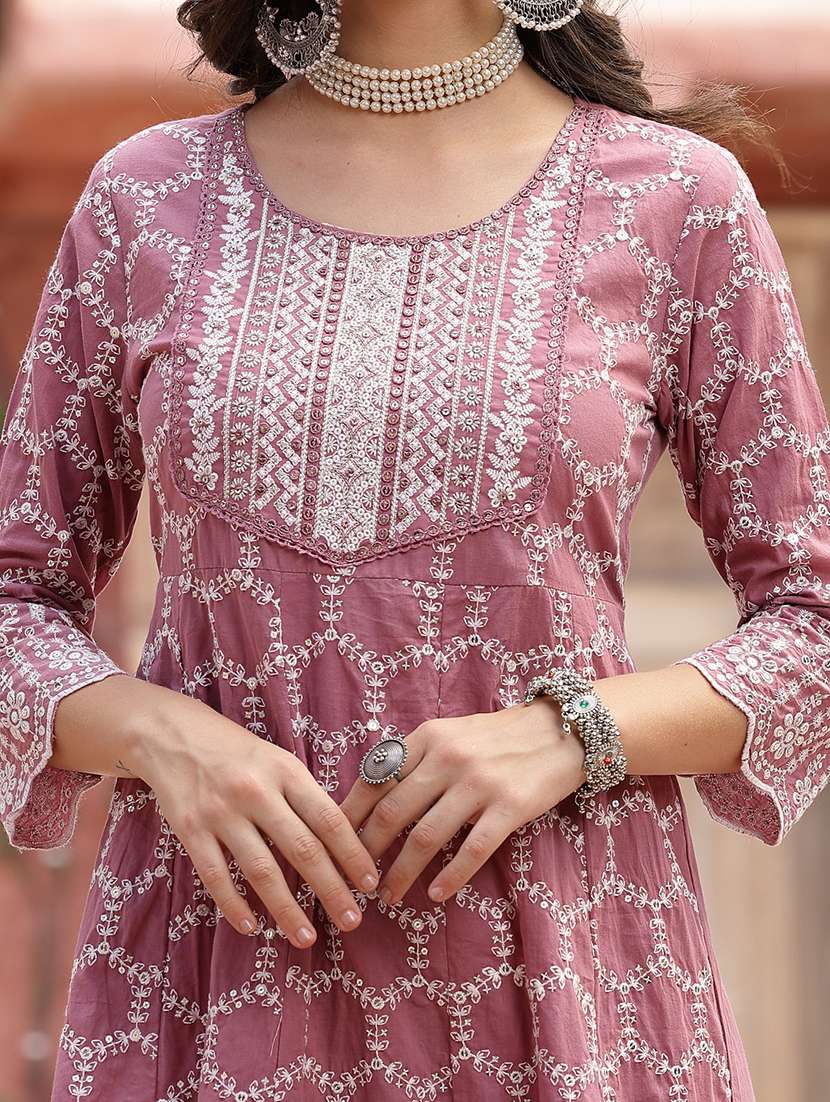 women embroidered round neck kurta and pant set with dupatta - 22513926 -  Standard Image - 1