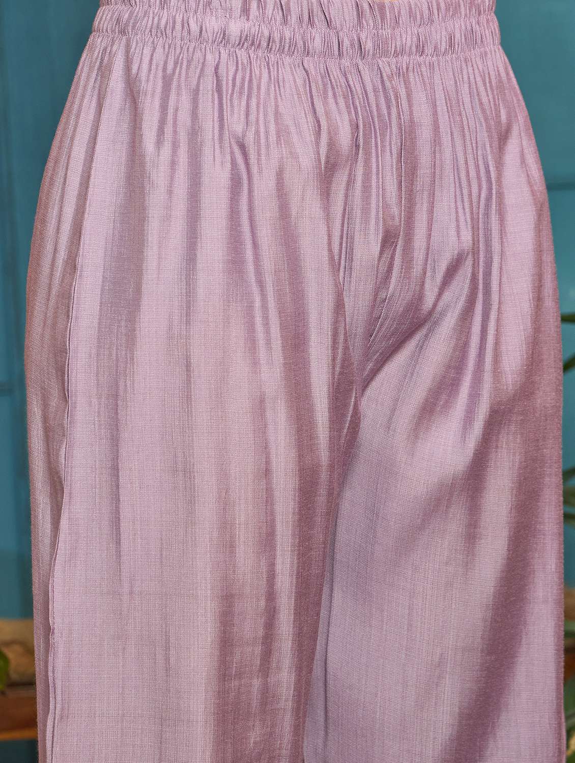 women embroidered sleeveless kurta pant set - 22514094 -  Standard Image - 6