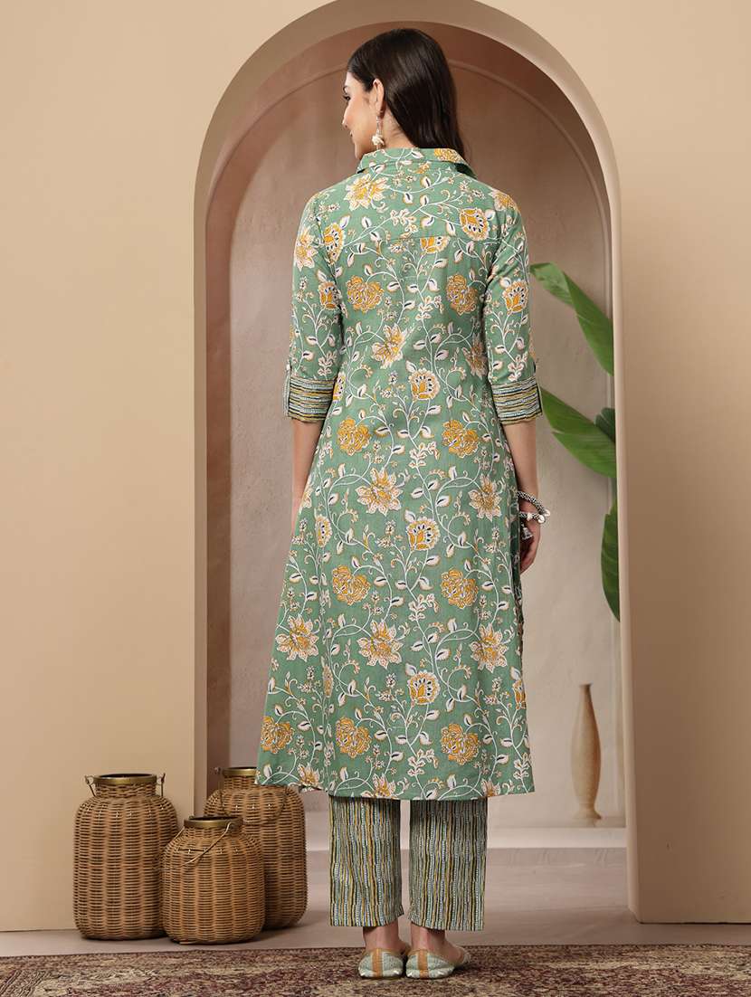 women printed collared kurta and pant set - 22514436 -  Standard Image - 4