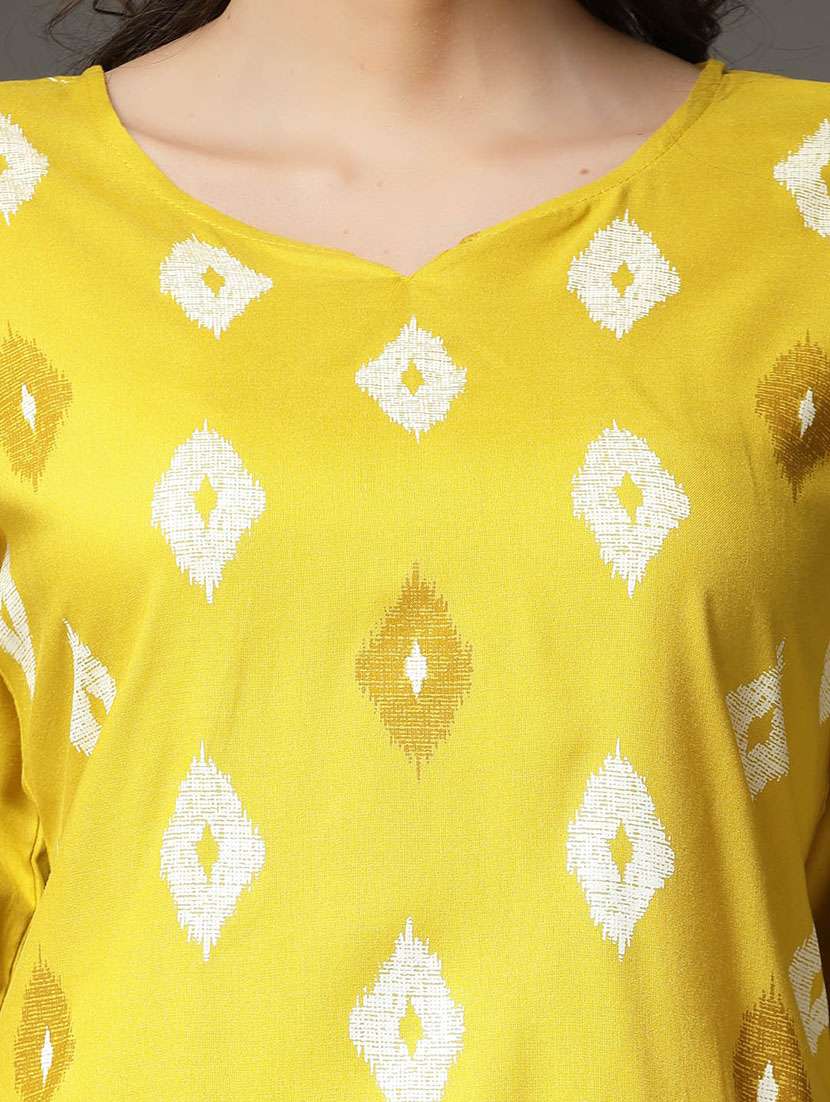 women printed notch neck ethnic co-ord set - 22514497 -  Standard Image - 1