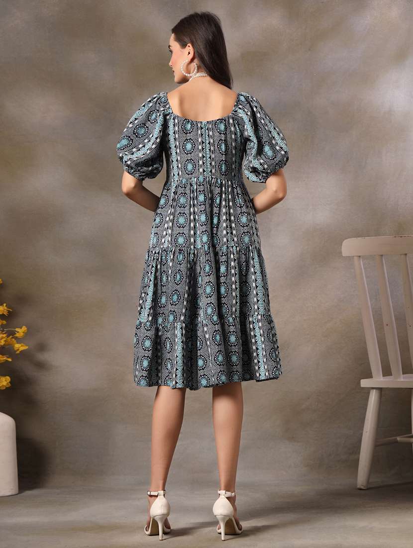 women printed puff sleeves tiered dress - 22514697 -  Standard Image - 4