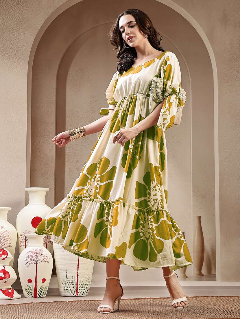 women printed short sleeves tiered dress - 22514720 -  Standard Image - 4