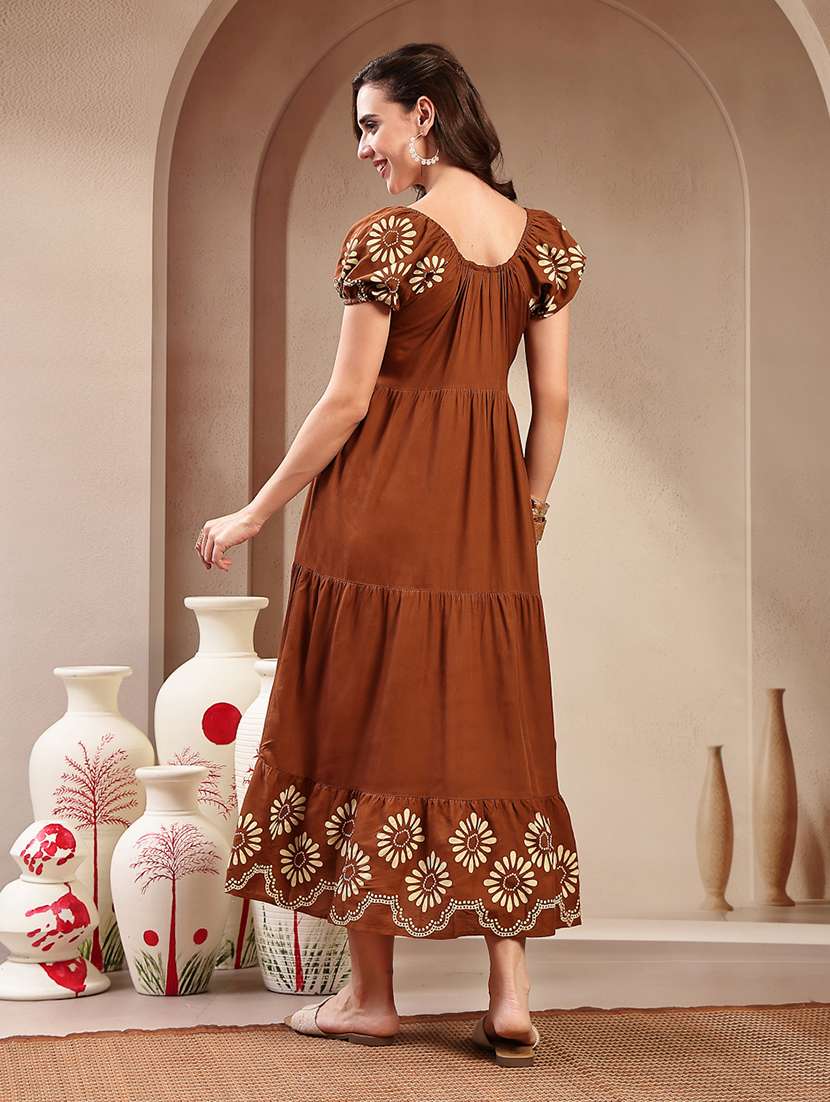 women printed square neck tiered dress - 22514765 -  Standard Image - 4