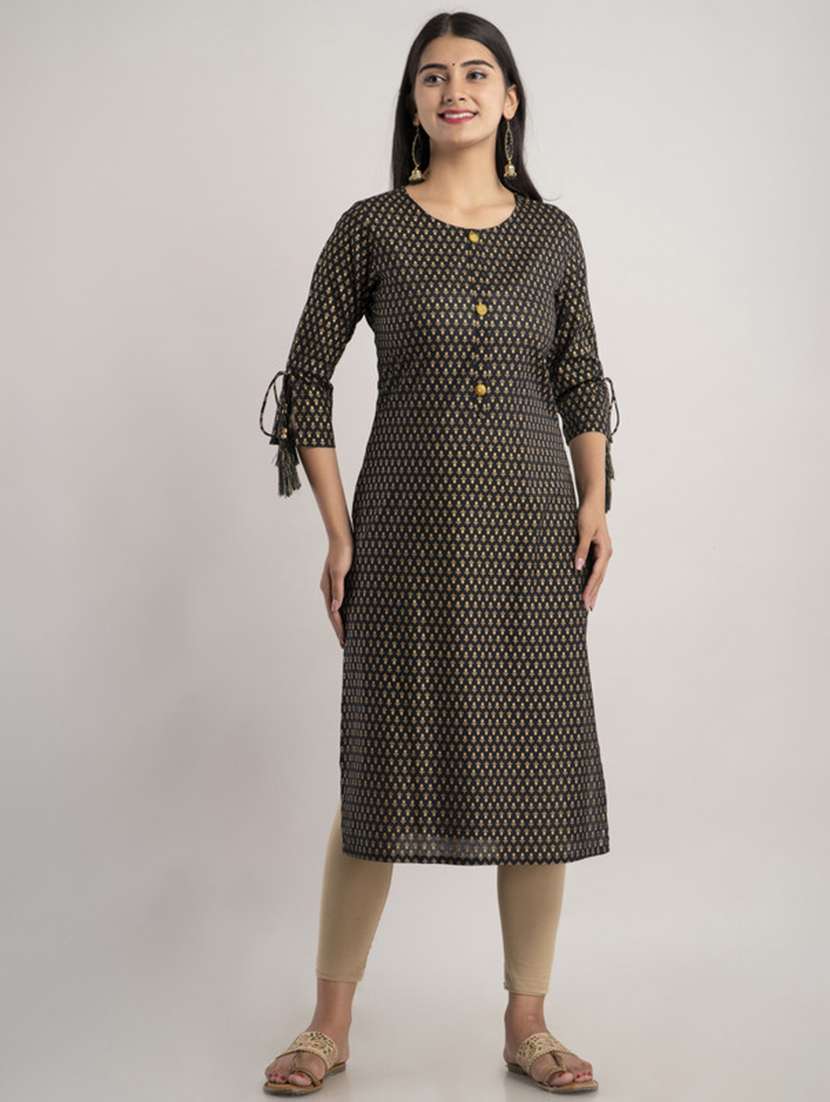 women printed three quarter sleeve straight kurta