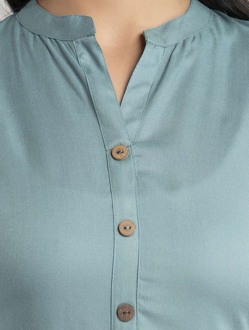 women solid three quarter sleeve a-line kurta - 22514970 -  Standard Image - 1