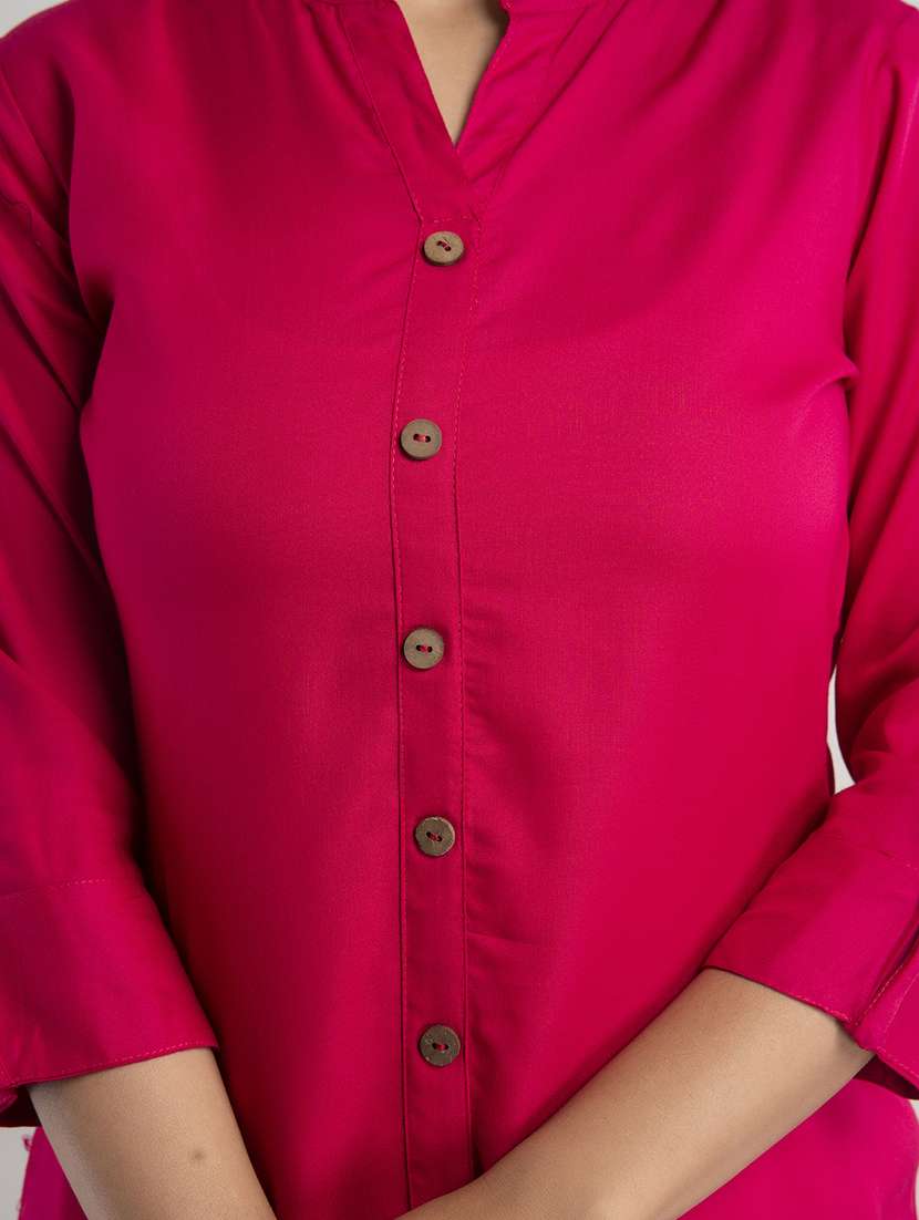 women solid three quarter sleeve a-line kurta - 22514971 -  Standard Image - 1