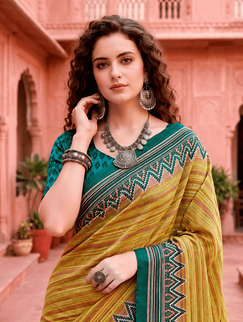 women printed casual wear saree with blouse - 22515003 -  Standard Image - 1