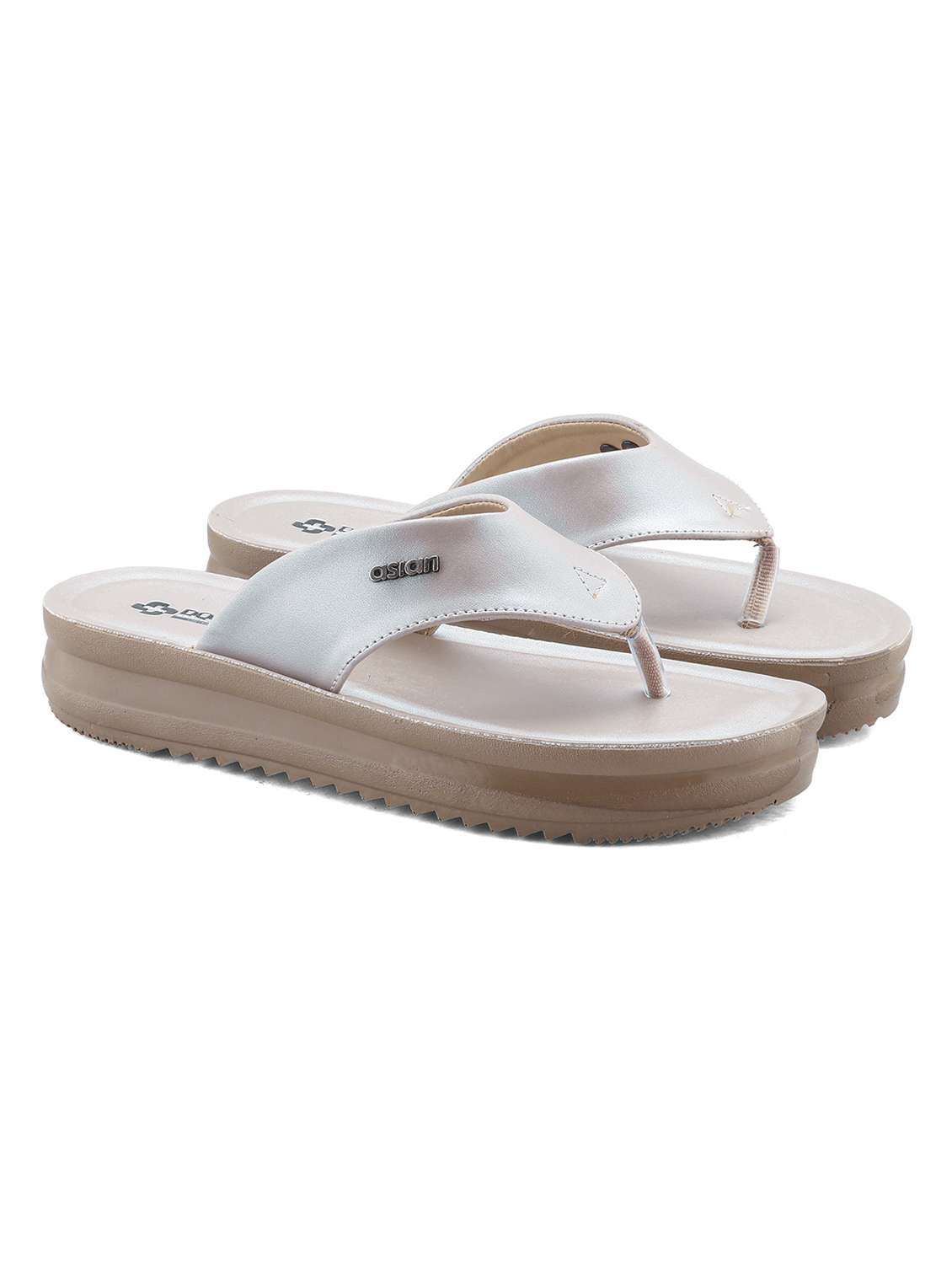women solid toe separator sandal