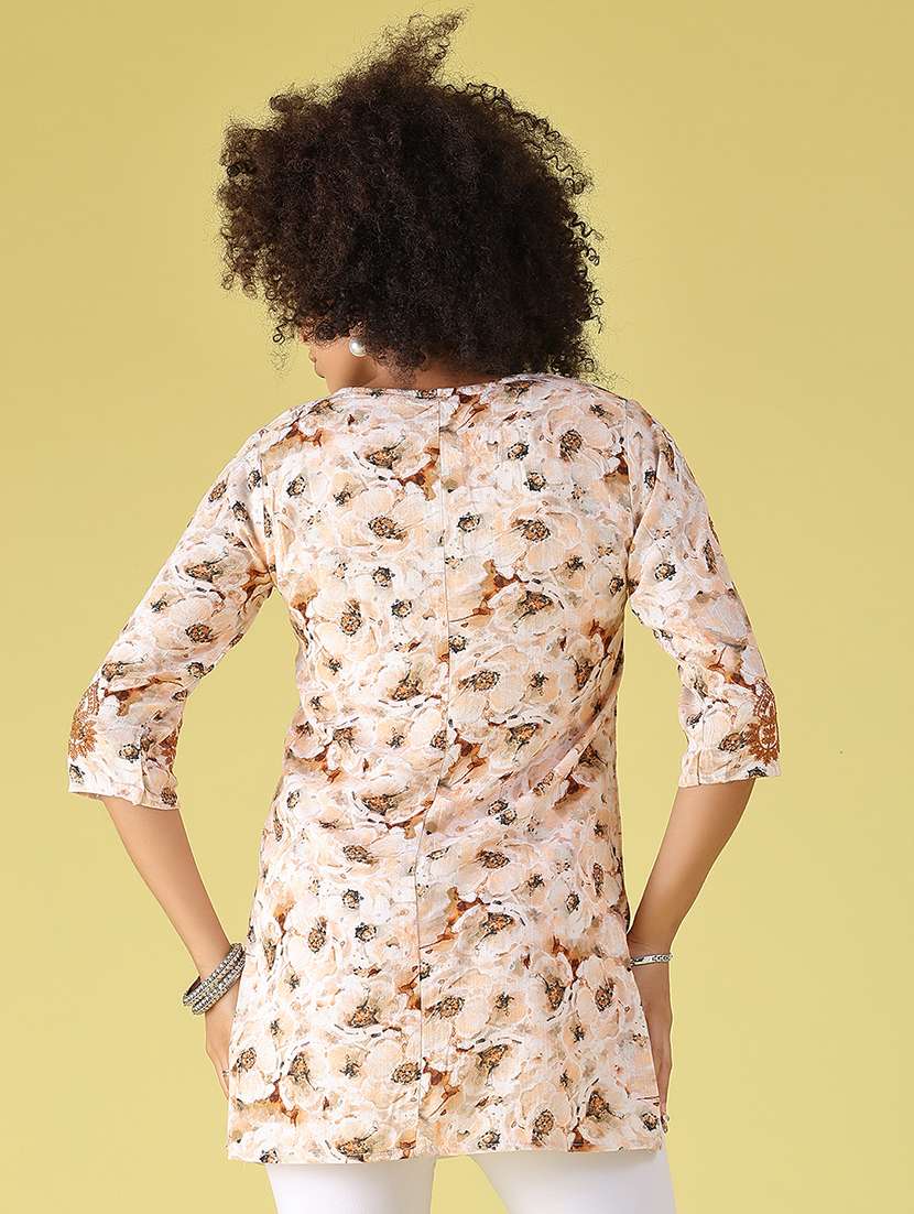 Women Printed Three Quarter Sleeves Straight Kurti - 22515410 -  Standard Image - 4