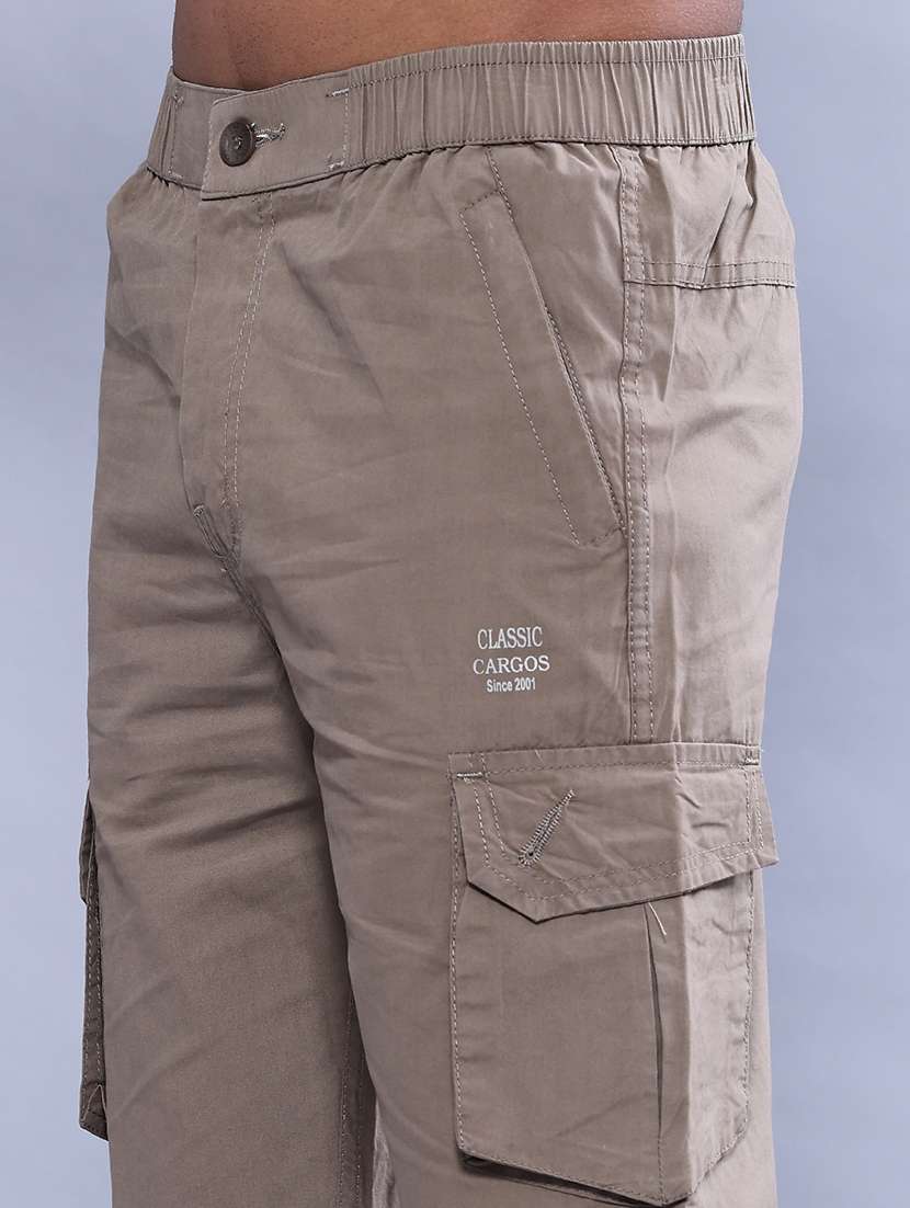 Men Solid Mid Rise Three Fourth Cargo Shorts - 22516130 -  Standard Image - 1