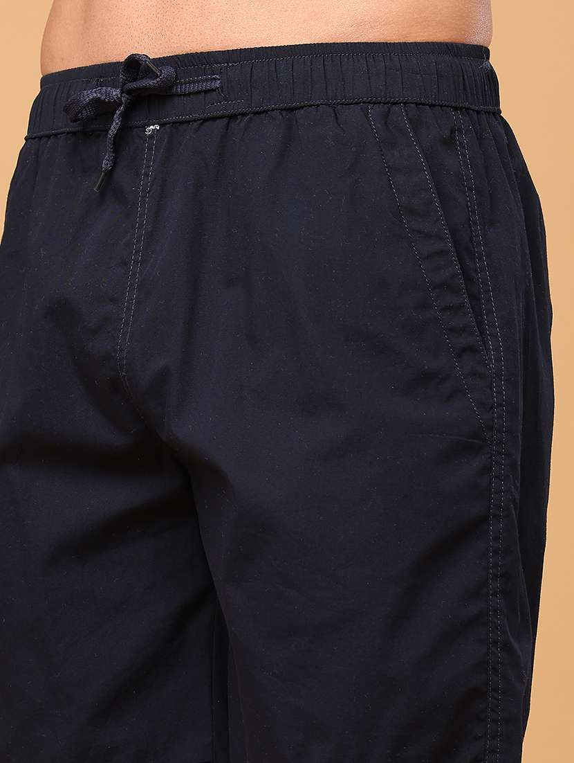Men Solid Mid Rise Regular Fit Shorts - 22516263 -  Standard Image - 1