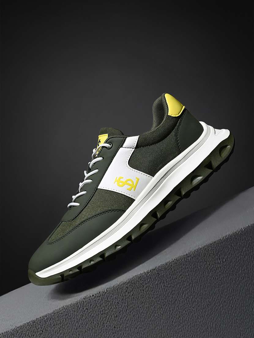 men color block lace up sneaker