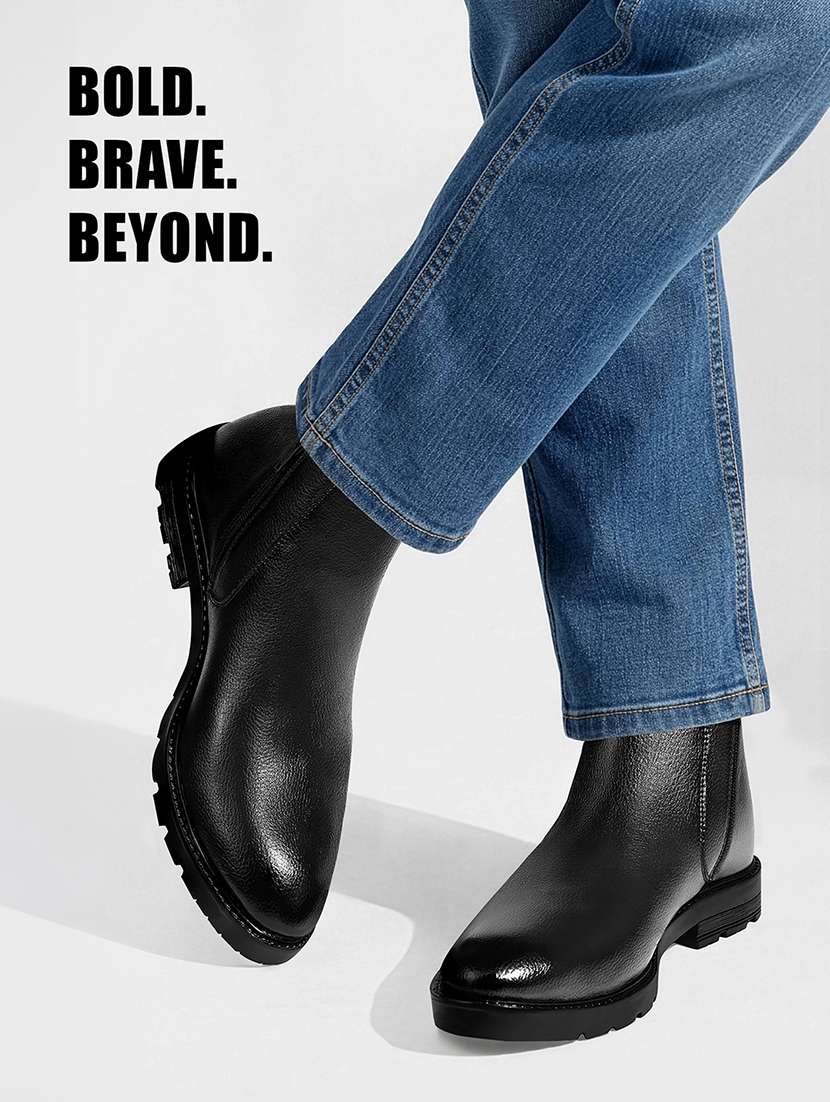 men black slip on boot - 22517743 -  Standard Image - 4
