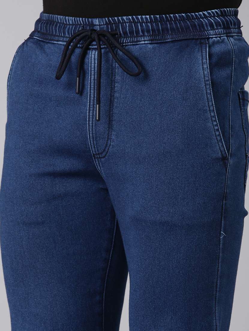 Men Solid Mid Rise Slim Fit Jogger - 22517747 -  Standard Image - 1