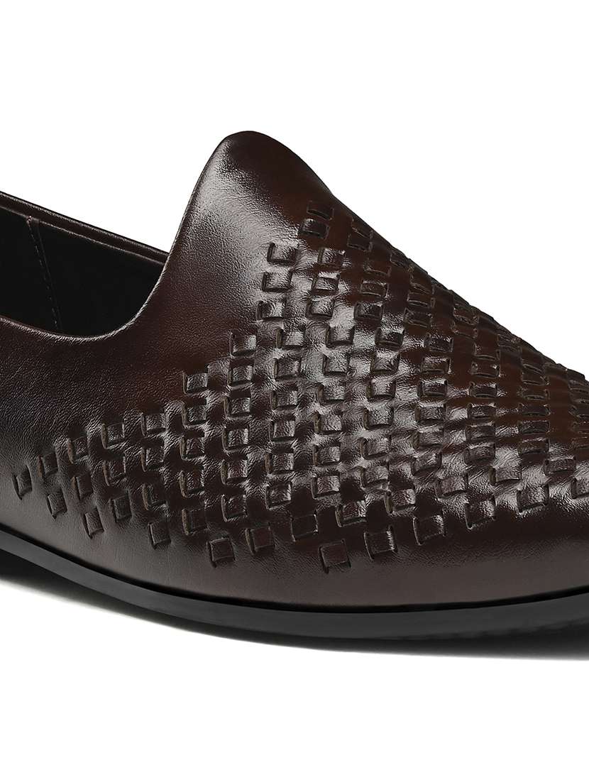men brown slip on mojari - 22517758 -  Standard Image - 4