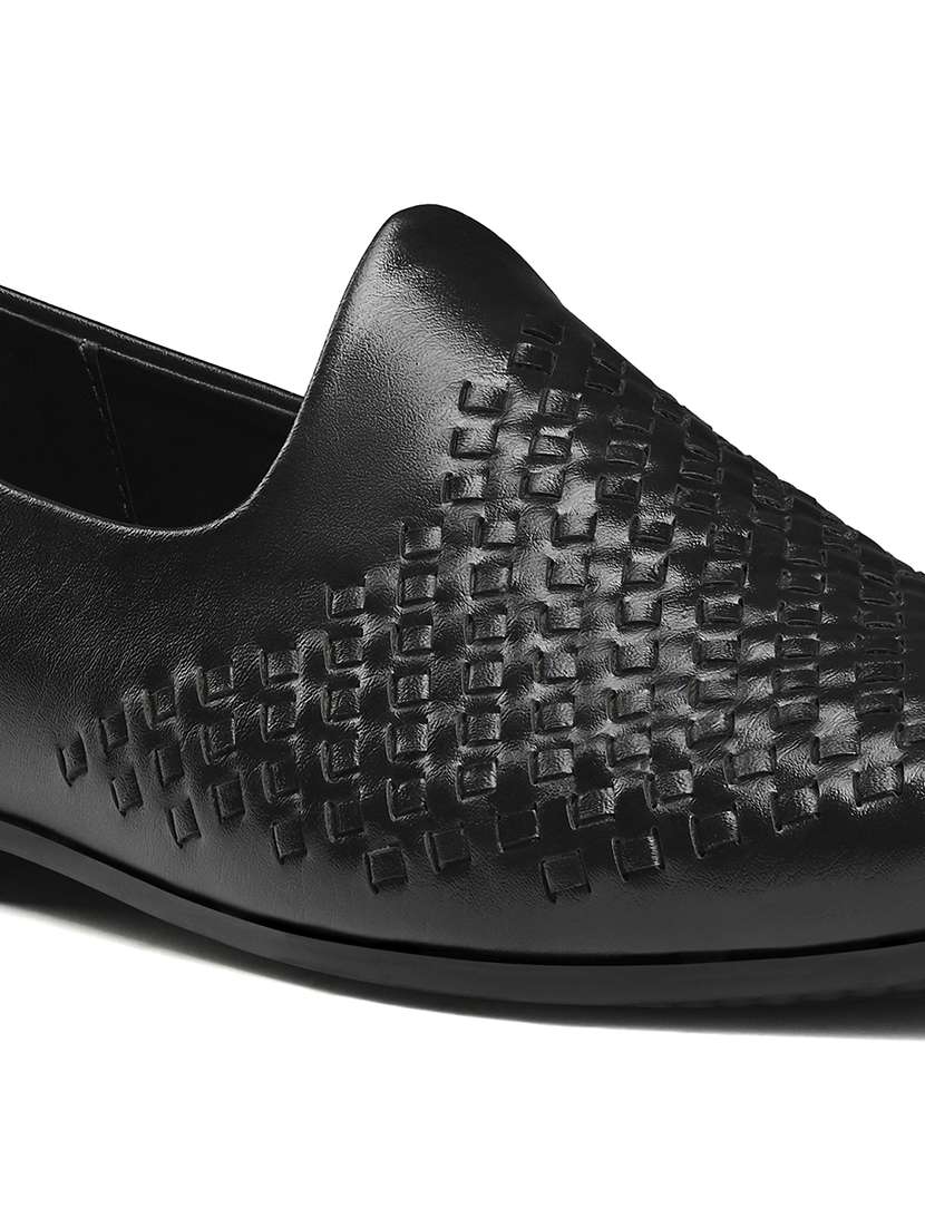 men black slip on mojari - 22517759 -  Standard Image - 4