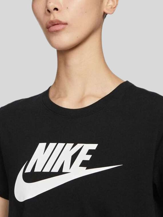 women chest printed round neck regular t-shirt - 22517849 -  Standard Image - 1