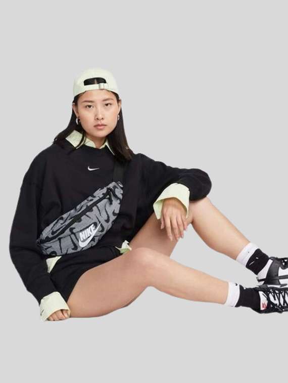 women solid round neck long sleeves sweatshirt - 22517904 -  Standard Image - 4