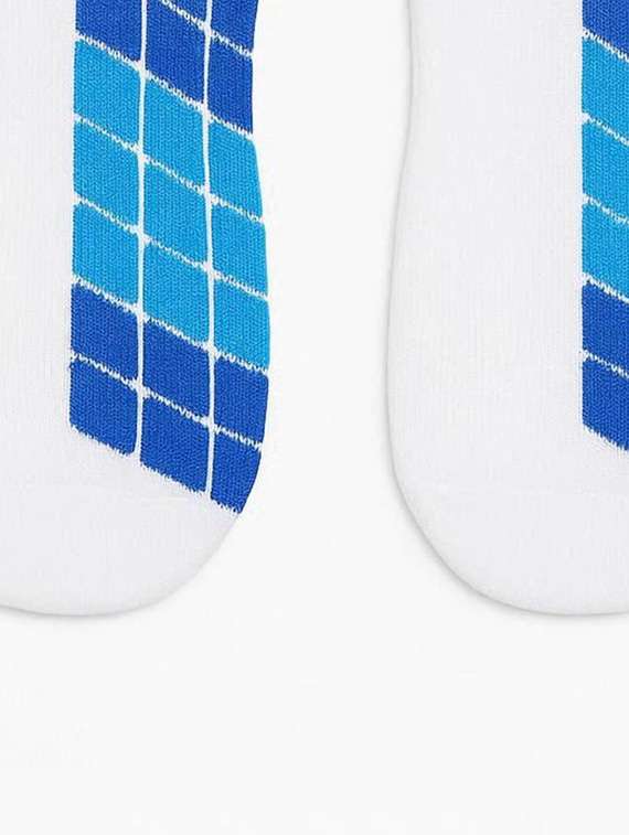 white nivia ankle-length sports socks with blue cube patterns - 22517921 -  Standard Image - 4