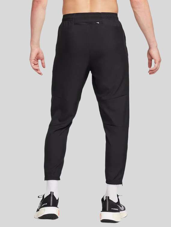 men solid mid rise slim fit jogger - 22517964 -  Standard Image - 1