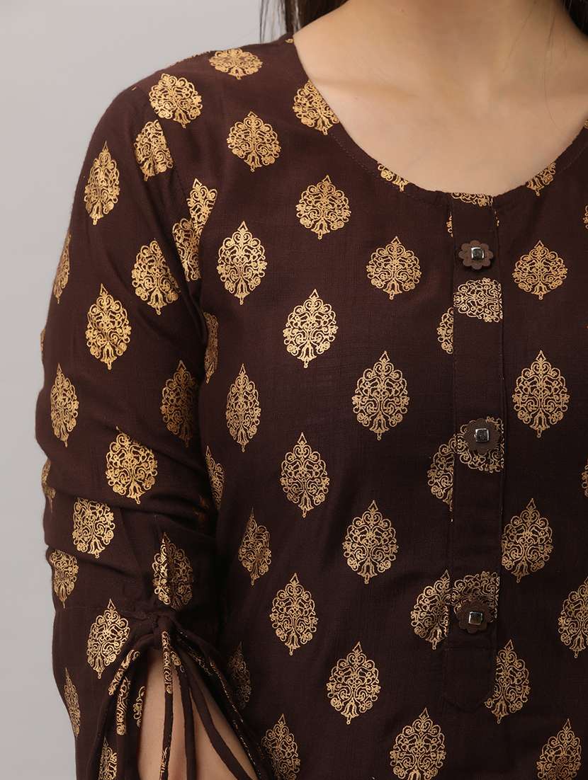 Women Printed Three Quarter Sleeve Kurta Sharara Set - 22518365 -  Standard Image - 1