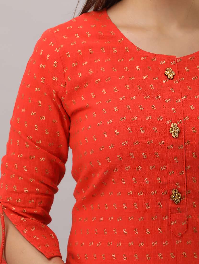 Women Printed Three Quarter Sleeve Kurta Sharara Set - 22518371 -  Standard Image - 1