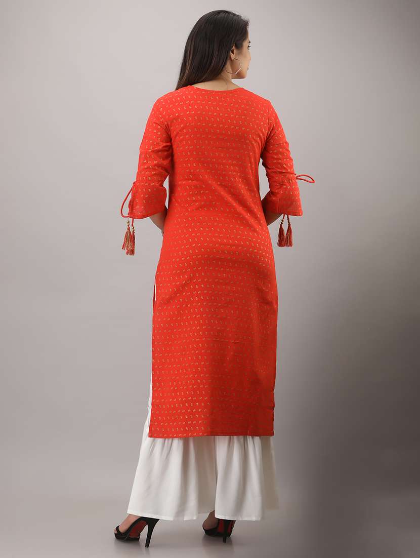 Women Printed Three Quarter Sleeve Kurta Sharara Set - 22518371 -  Standard Image - 4