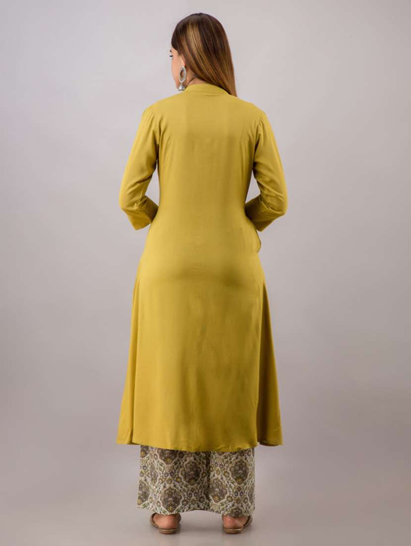 Women Solid Three Quarter Sleeve Kurta Palazzo Set - 22518405 -  Standard Image - 4
