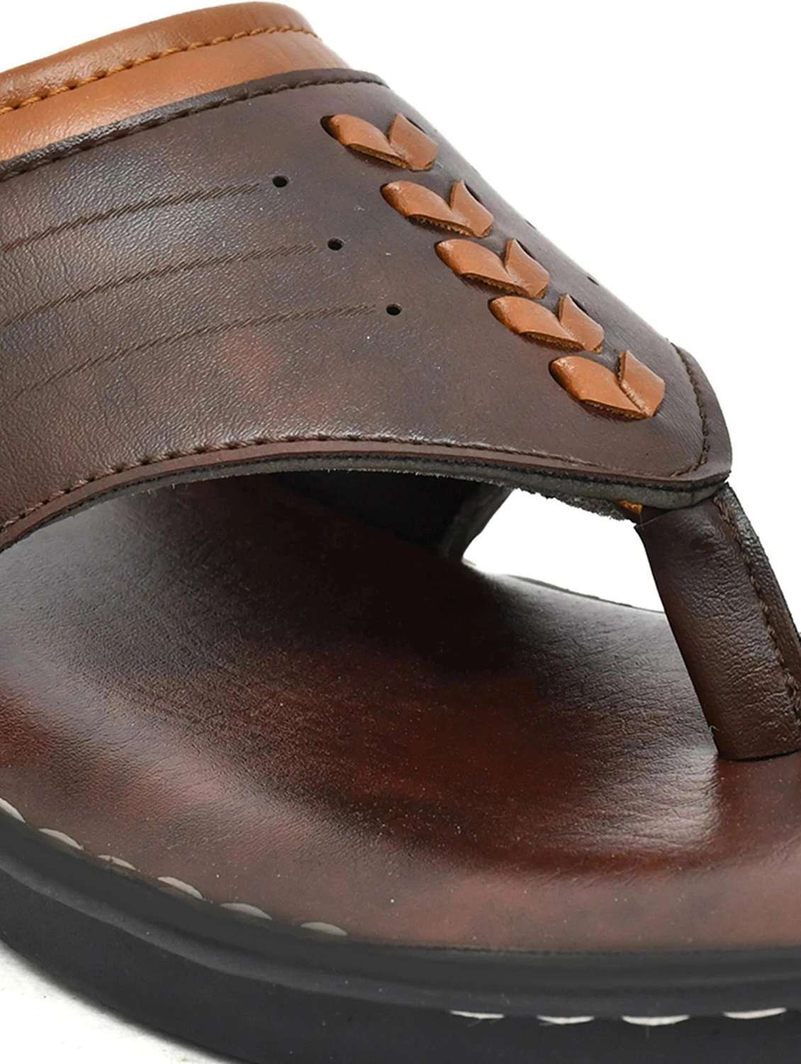 men brown toe seperator sandal - 22518468 -  Standard Image - 4