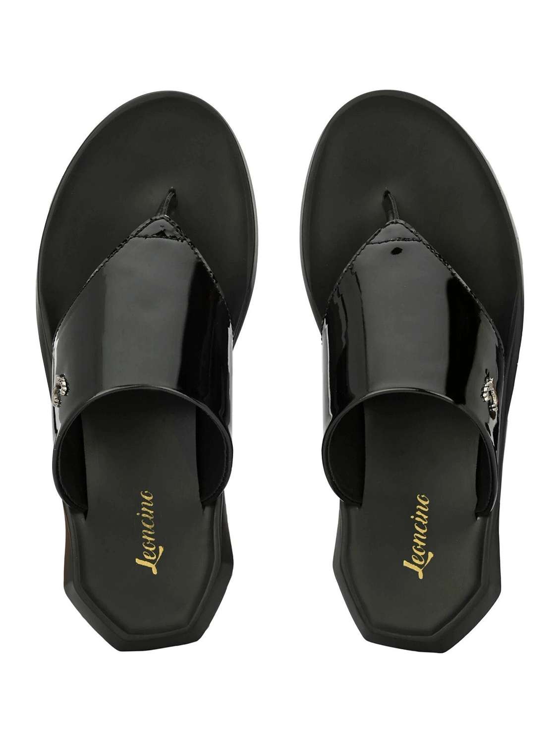 men black toe seperator sandal - 22518469 -  Standard Image - 4