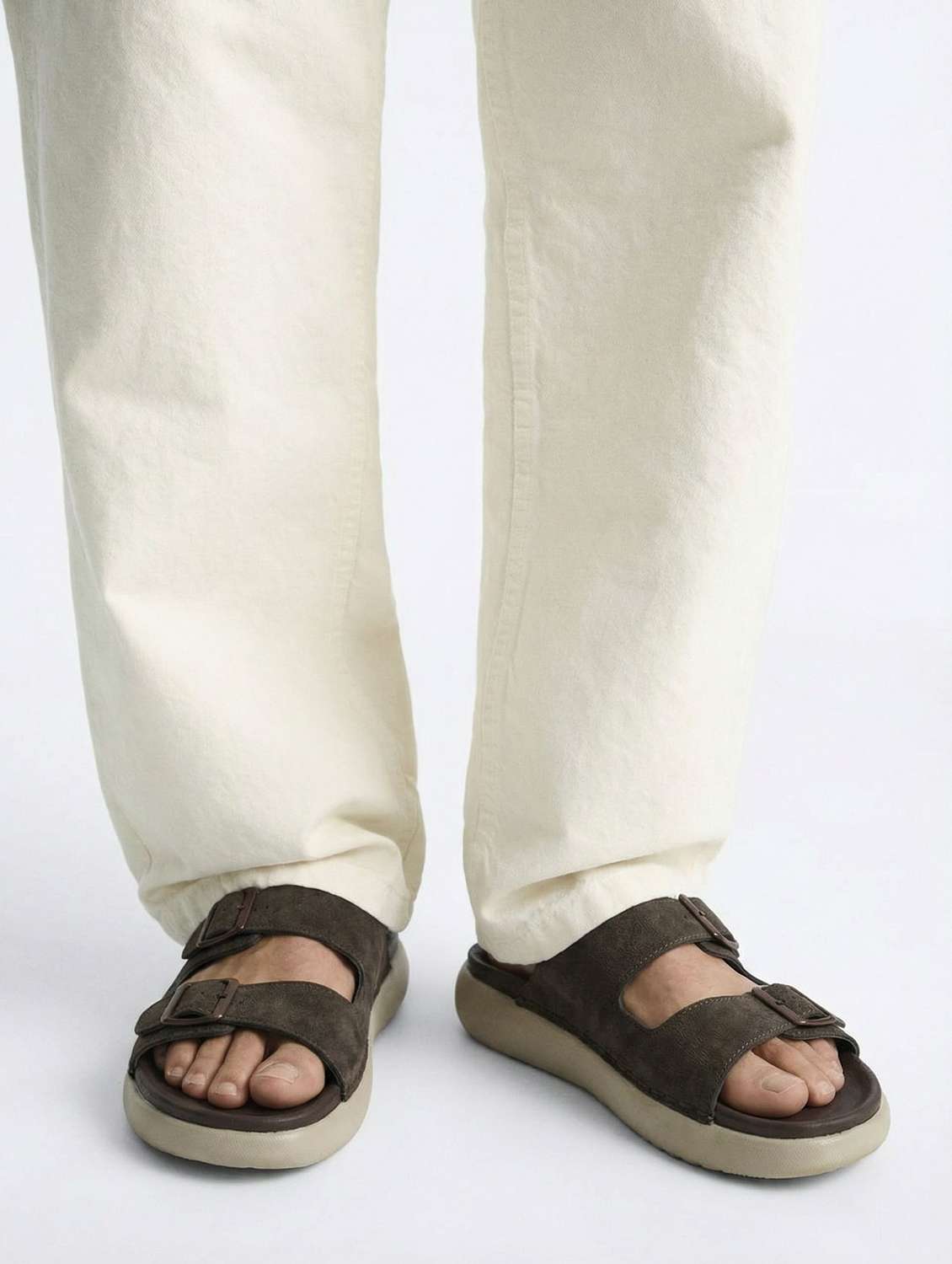 men brown slip on sandal - 22518495 -  Standard Image - 4