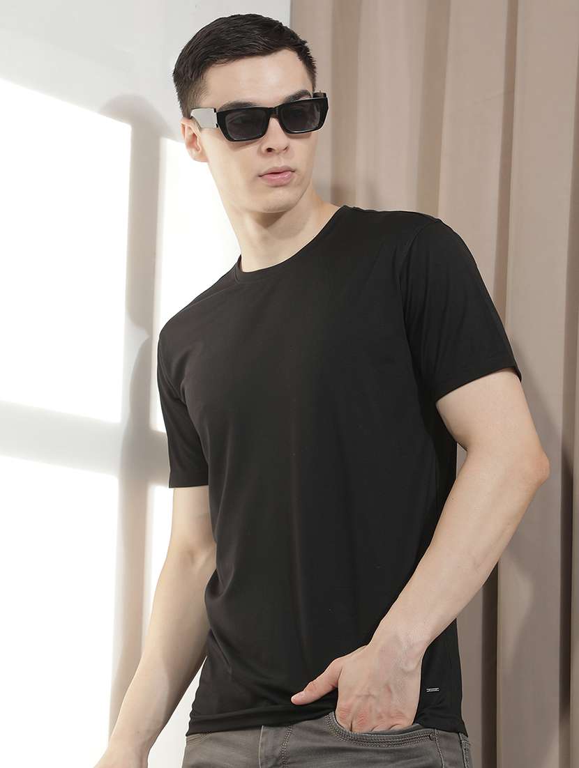 men solid round neck regular t-shirt