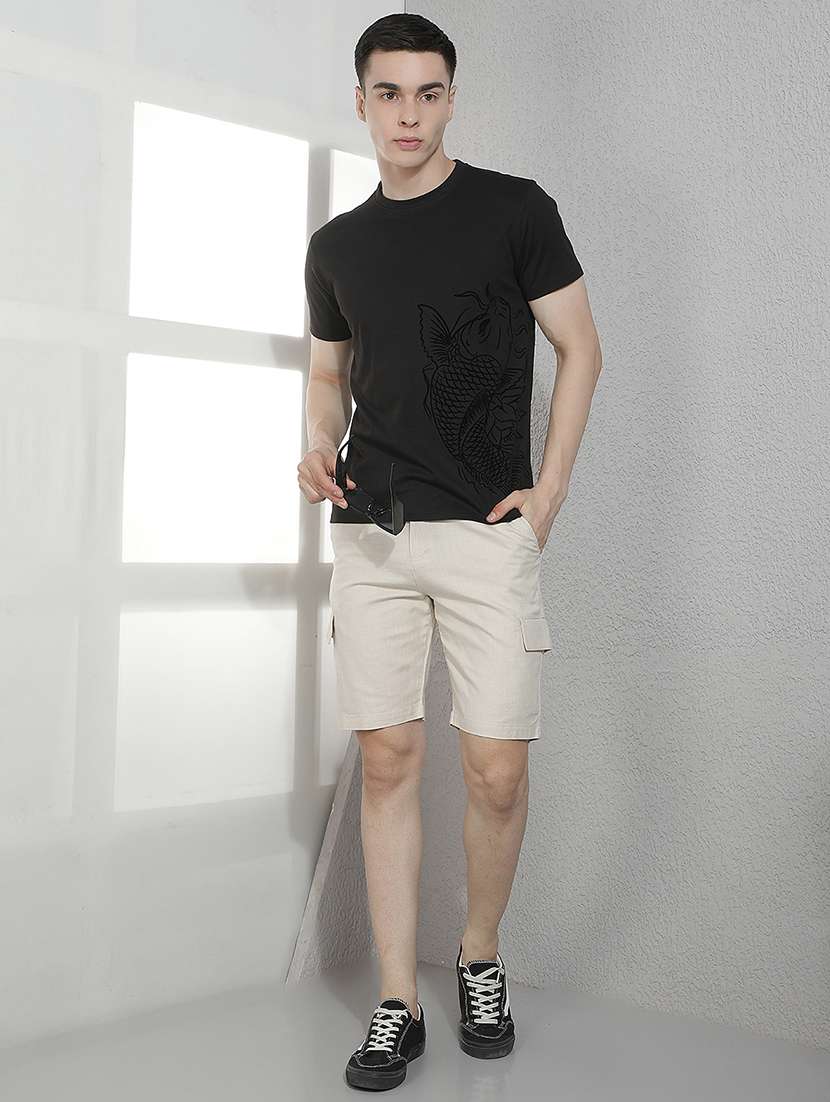 Men Solid Mid Rise Cargo Shorts - 22518826 -  Standard Image - 6