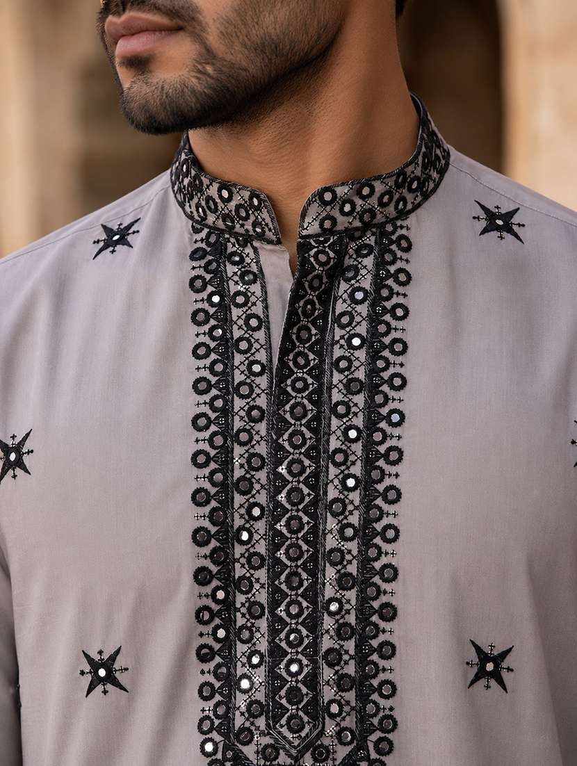 men embroidered mandarin neck long kurta - 22519325 -  Standard Image - 1