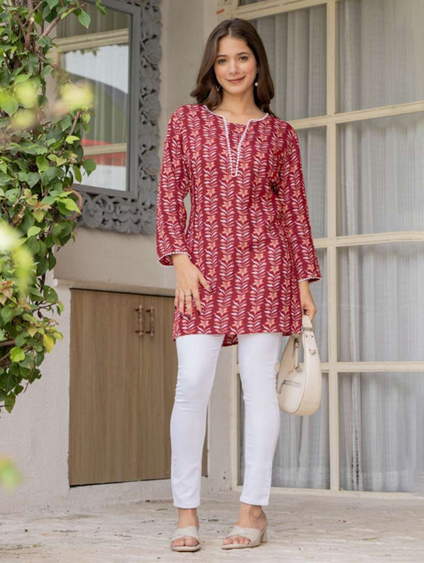 women printed notch neck straight kurti - 22520855 -  Standard Image - 4