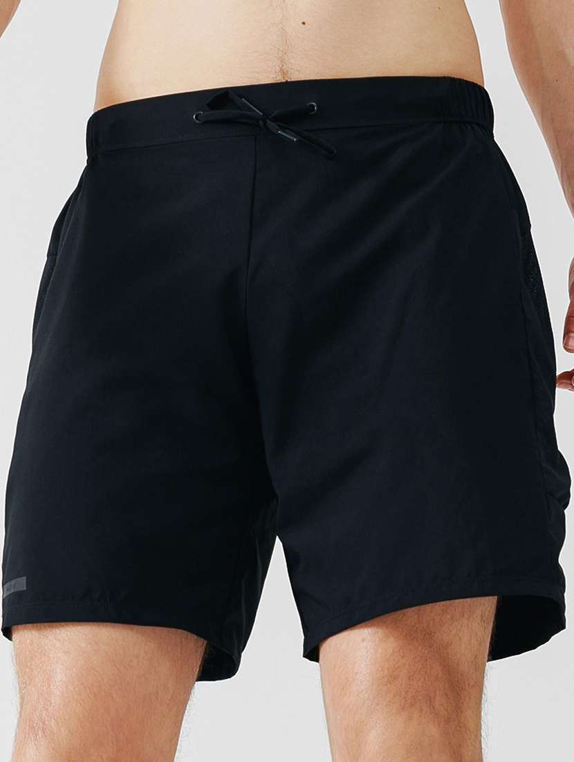 men solid mid rise regular fit sport shorts - 22520867 -  Standard Image - 1