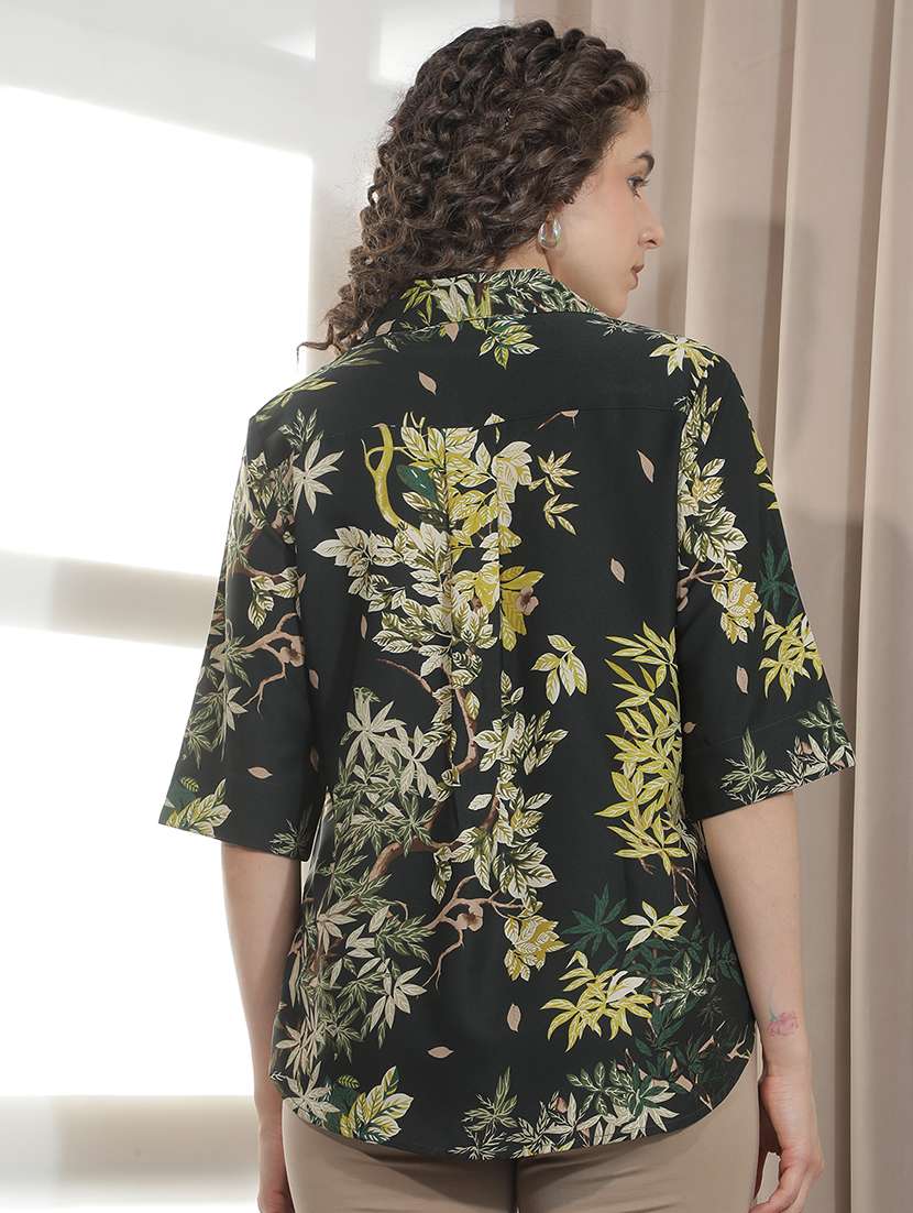 Women Printed Collared Regular Top - 22521076 -  Standard Image - 4
