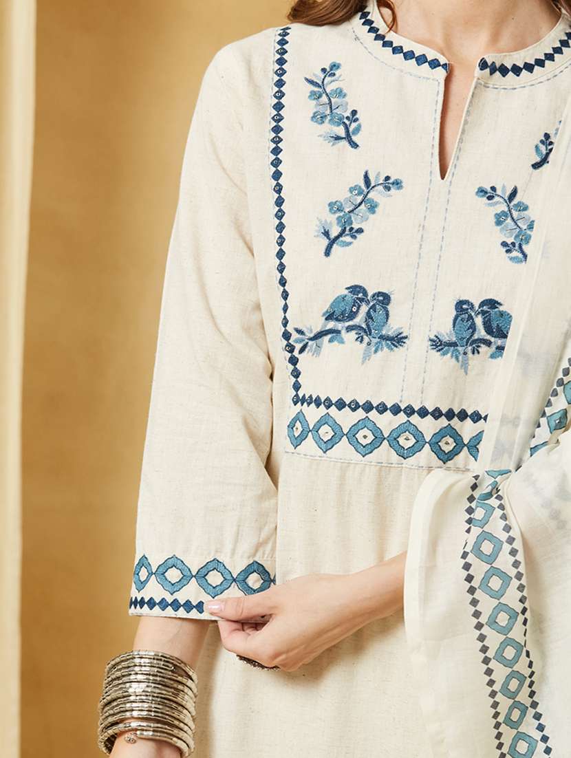 women embroidered three quarter sleeves kurta pant set with dupatta - 22521174 -  Standard Image - 1
