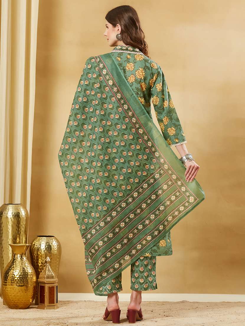 women printed three quarter sleeves kurta pant set with dupatta - 22521183 -  Standard Image - 4
